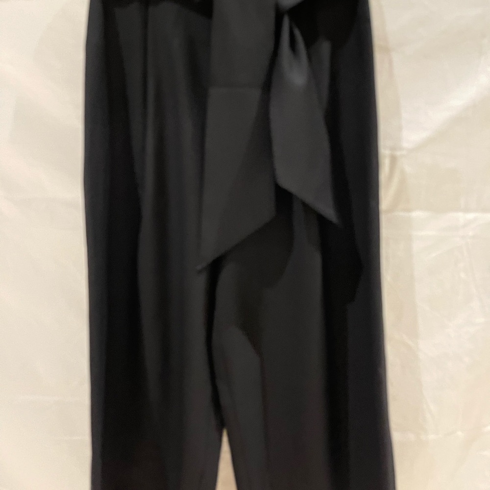 Club Monaco cropped palazzo pants.